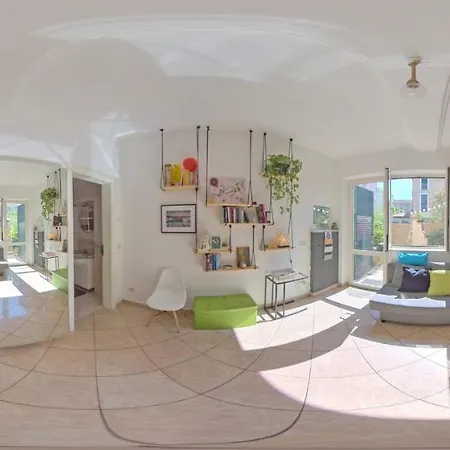 Beachfront, Private Garden, Central Area, Private Entrance San Benedetto del Tronto